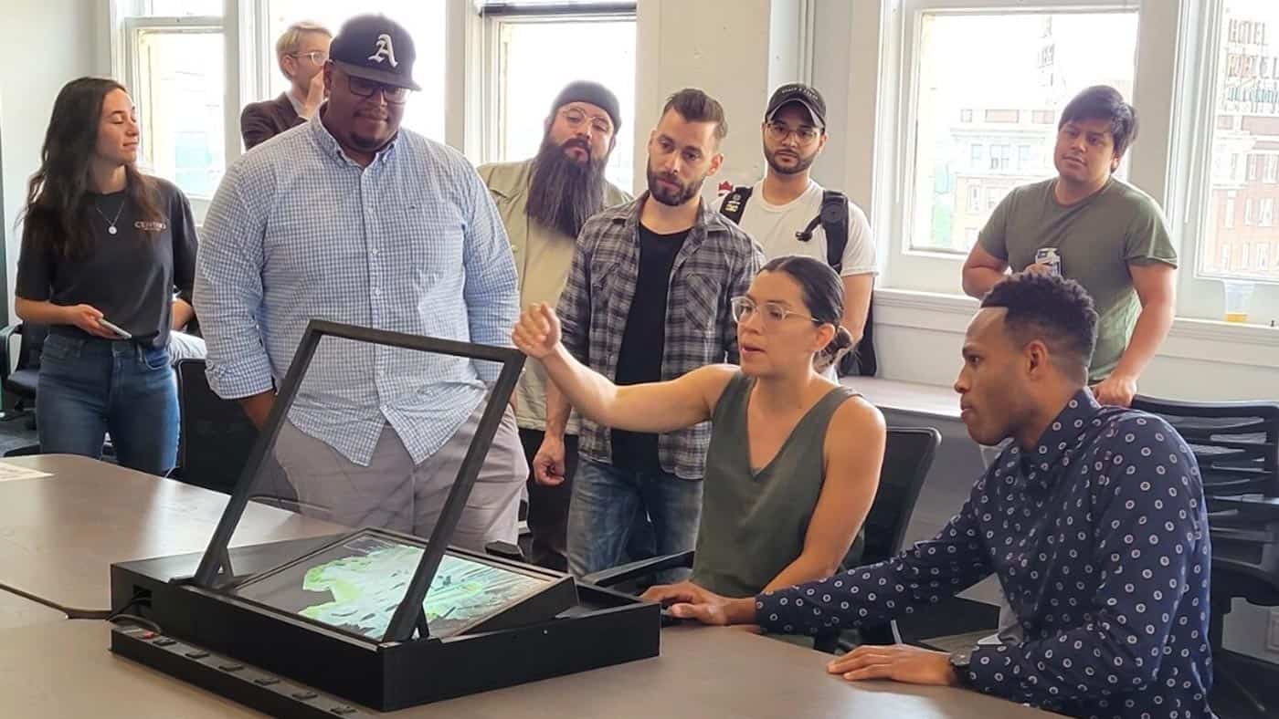 Geekdom participants interact with IKIN ARC hologram technology